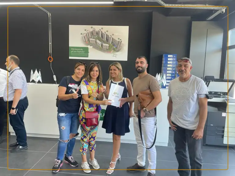 CLINTE PIC HD SIZE 1280 96018520